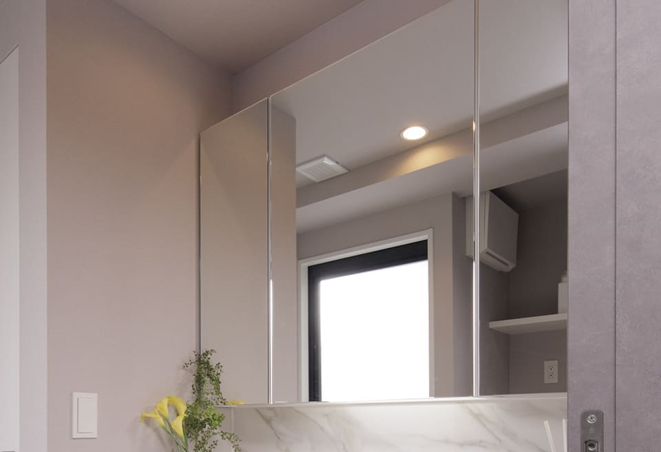 三面鏡付洗面化粧台