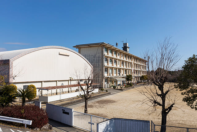 諫早市立明峰中学校 徒歩22分／1,740m