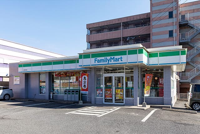 ファミリーマート諫早永昌店 徒歩2分／120m